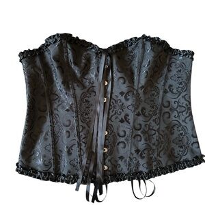 Elegant Black Patterned Corset